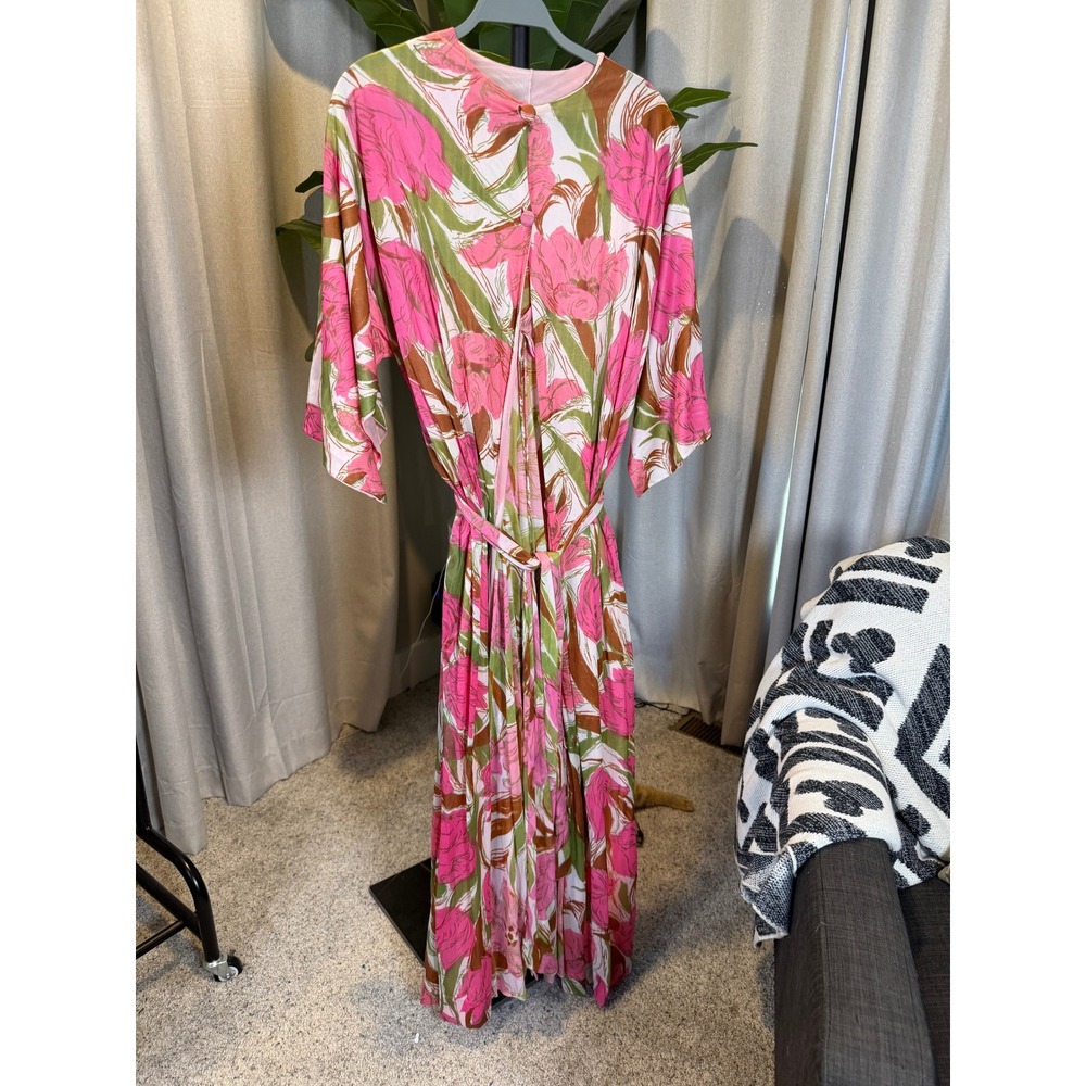 Vintage 60's/70s Peignoir Robe and Nightgown Set